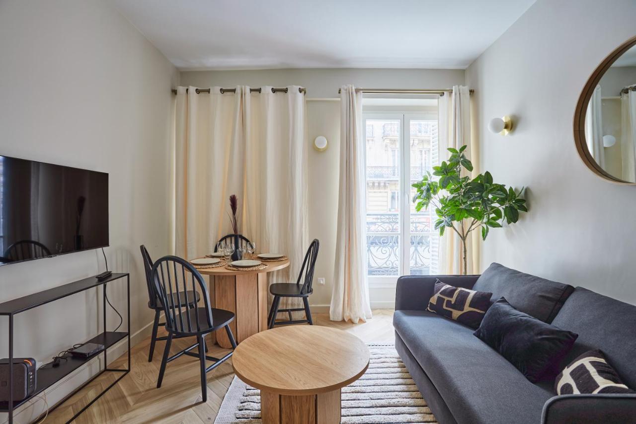 Apartment Notre Dame De Paris By Studio Prestige Exterior photo